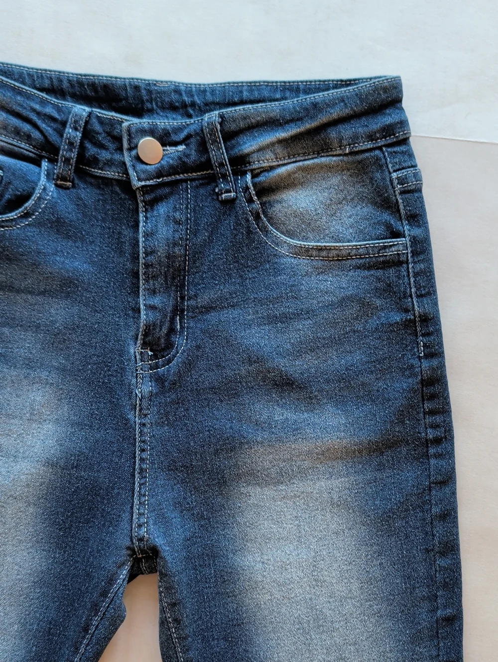 Y2K High Waisted Embroidered Wing Pocket Pedal Pushers Jorts SMALL Blue